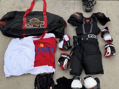 Men’s Hockey Gear