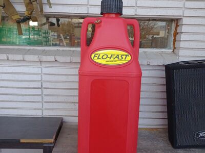 10.5 gallon fluid/ gas container