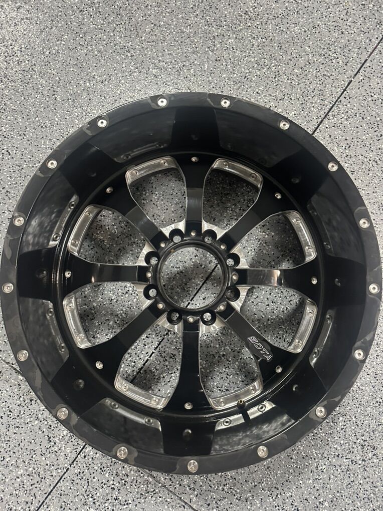 Bmf/sota Wheel 22x10  8x170