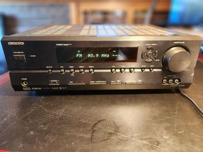 Onkyo HT-R540 stereo receiver, 7.1 surround sound, 3 digital audio ports, works great, very powerful. Sounds great no problems.
