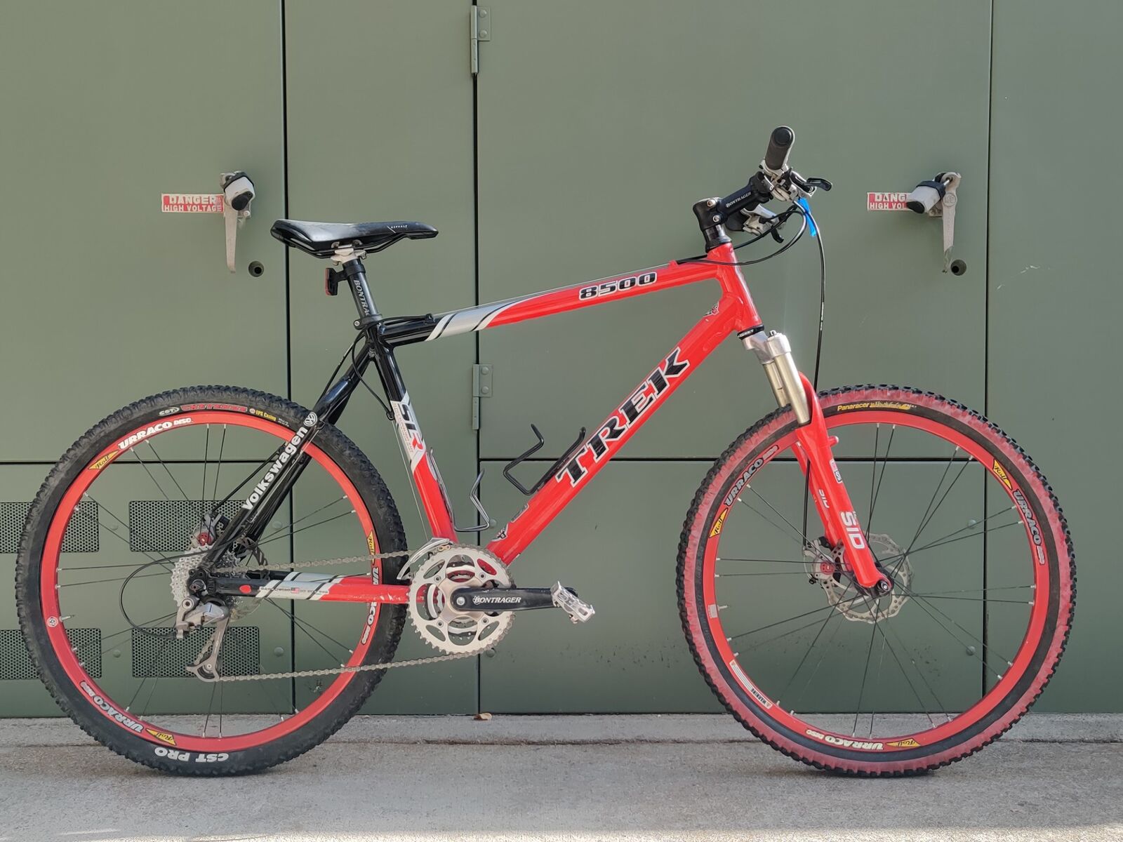 Trek 8500 Mountain Bike SB33-25