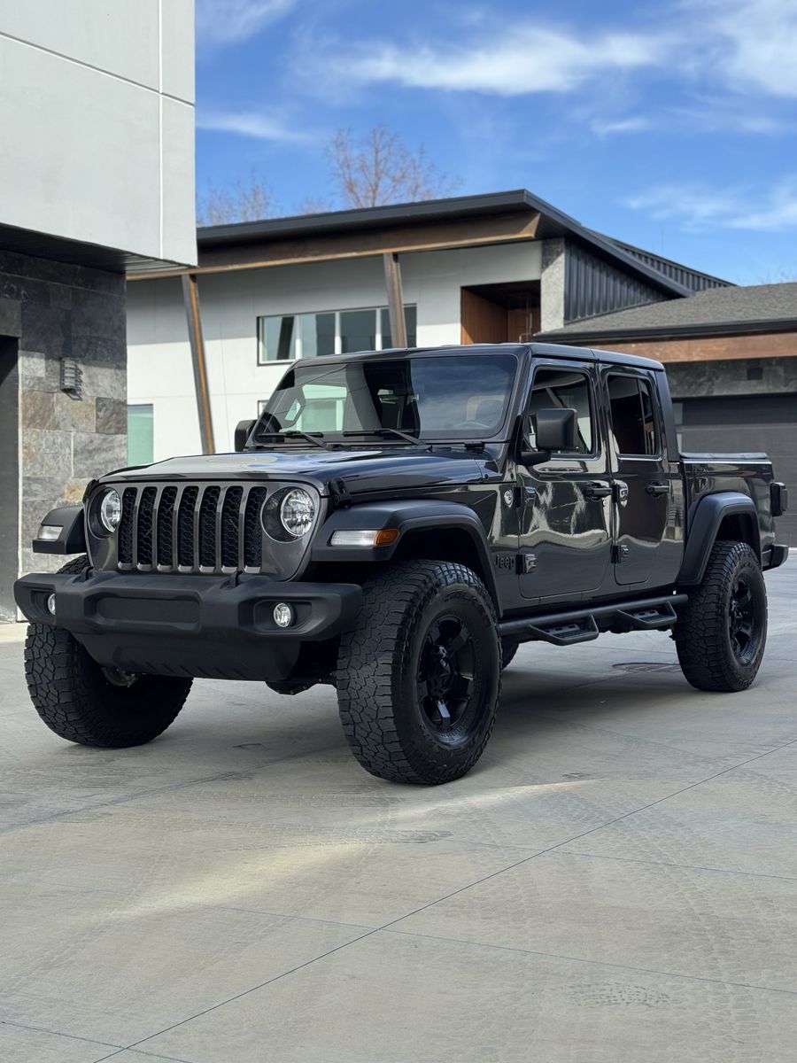 2020 JEEP GLADIATOR Sport S