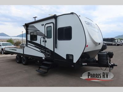 Used 2025 Genesis Supreme Overnighter 12-14.6 FK