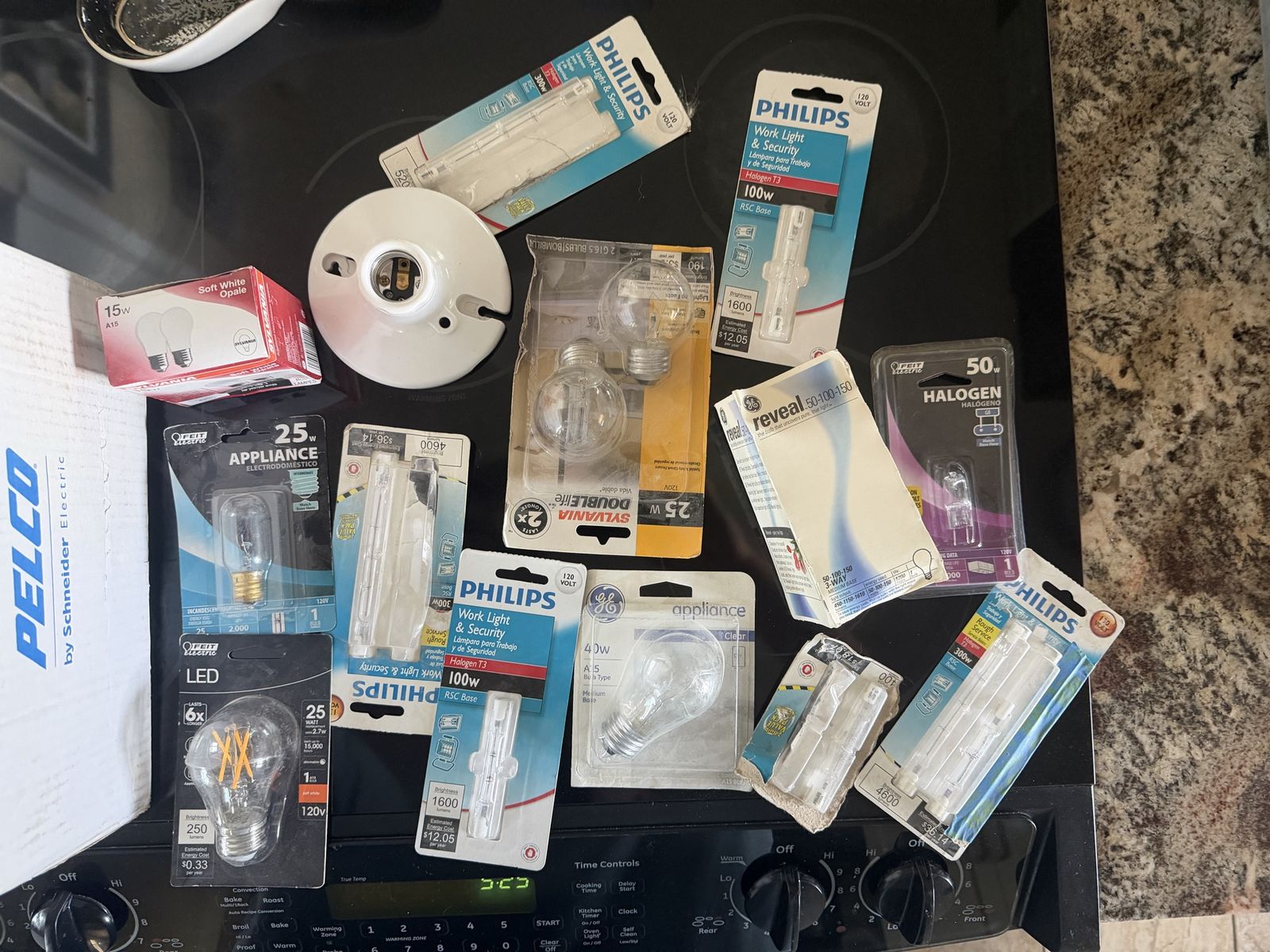 Assorted Light Bulbs Lot - Philips, Sylvania, GE Halogen, LED & Incandescent. Cash only!