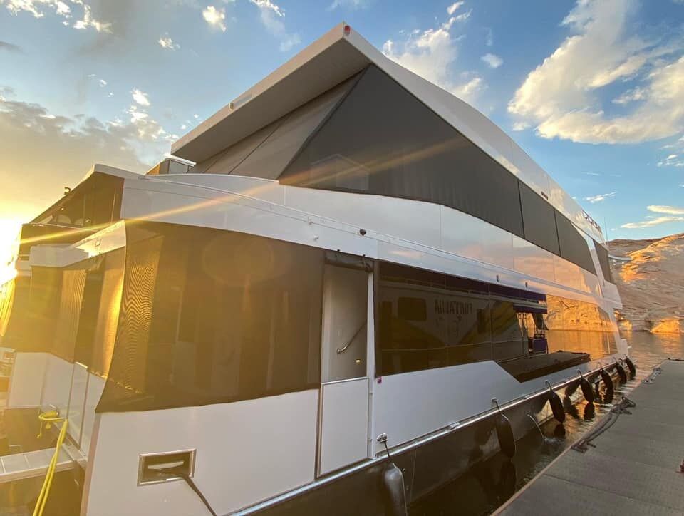 2024 Adonia 22 x 82 Houseboat