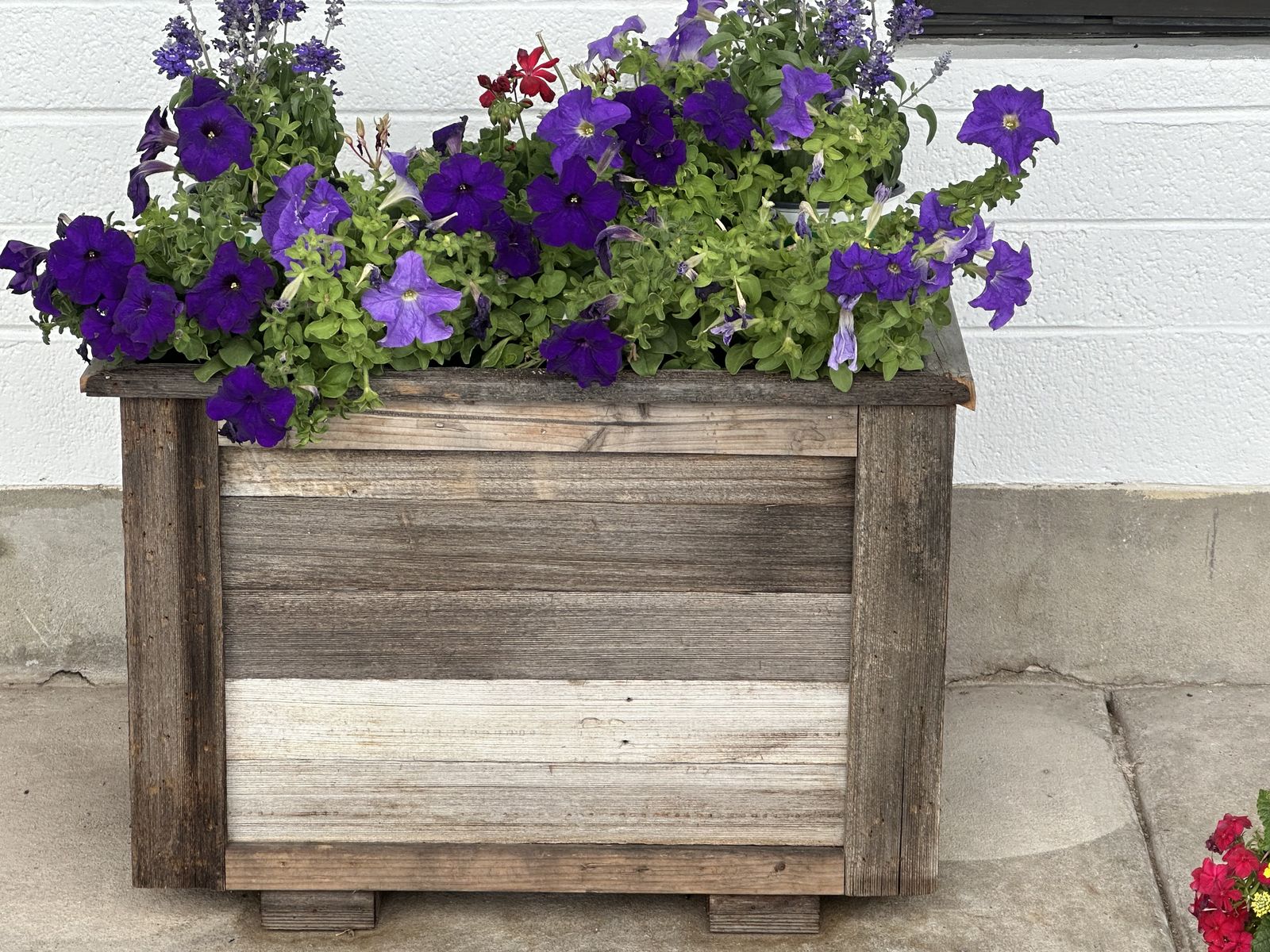 Custom planter box