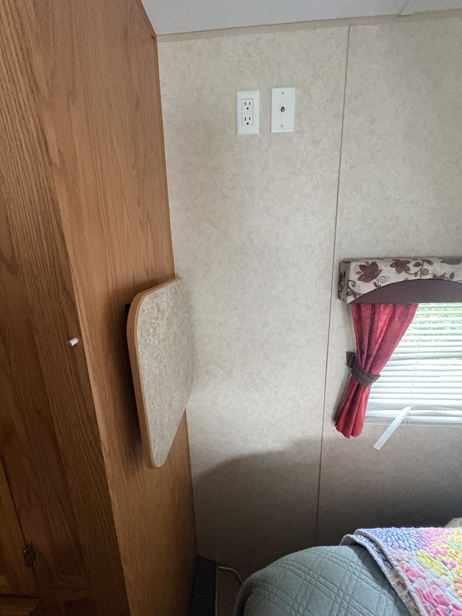 Main image 8
