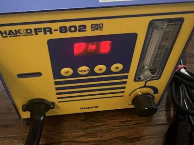 Hakko FR-802 Hot Air Rework Station — Like New