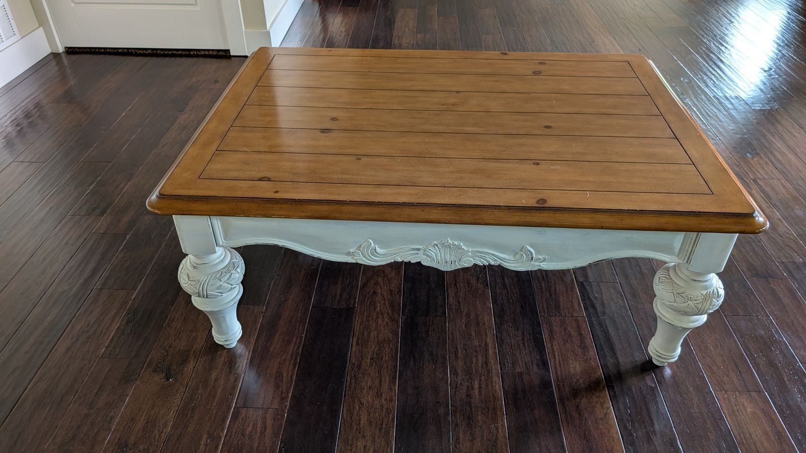 French country style Coffee Table
