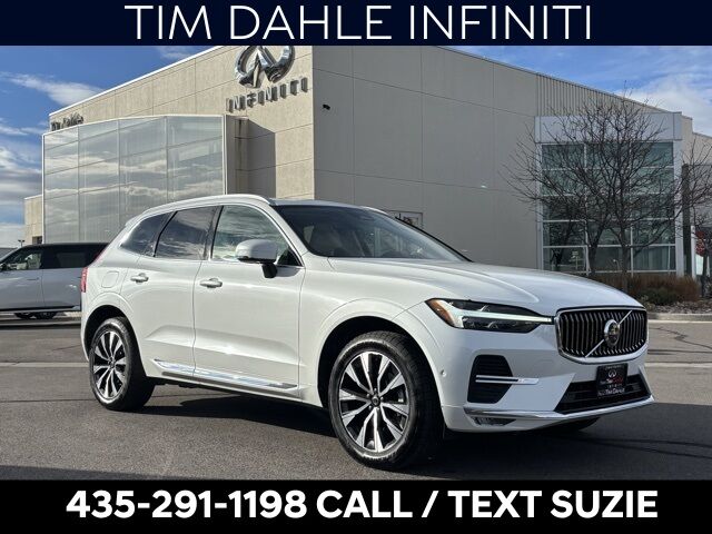 2023 Volvo XC60 B5 Plus Bright Theme