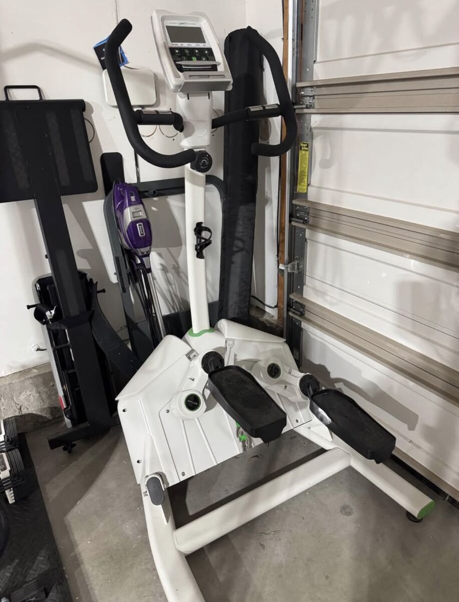 Helix Lateral Elliptical