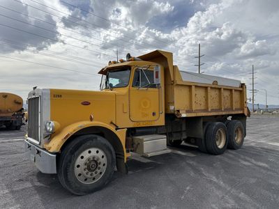 1985 Peterbilt Dump Truck