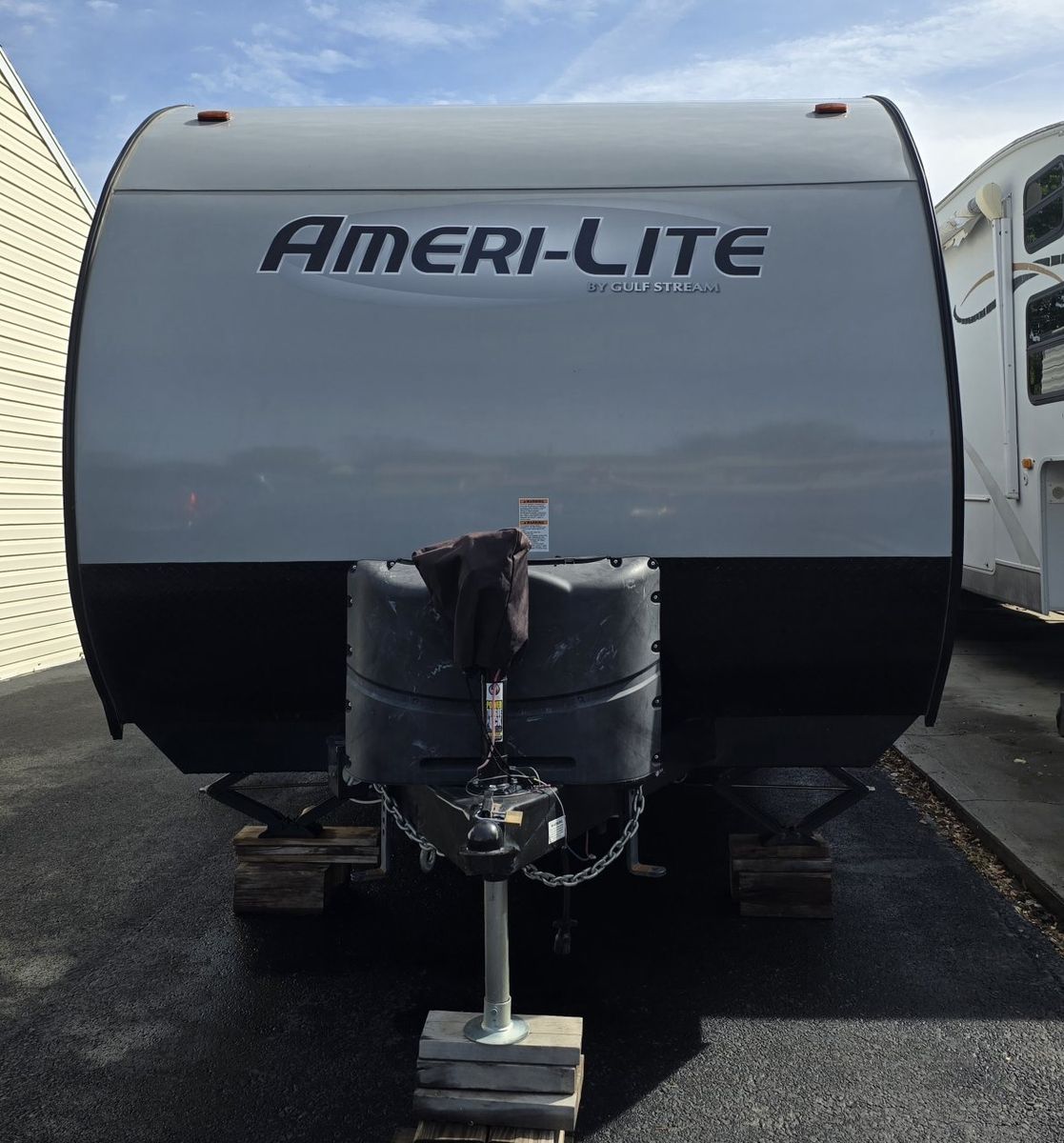 2021 Amerilite 248BH