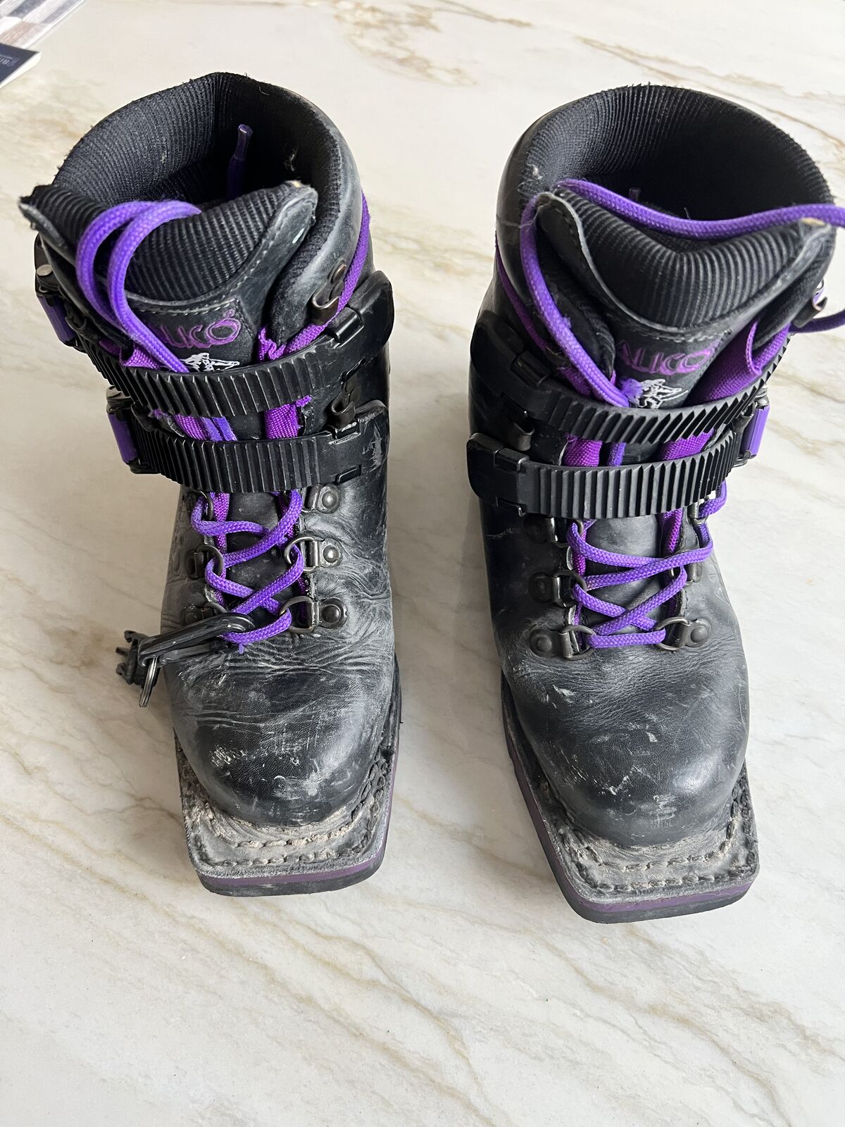 Classic Backcountry Leather Boots