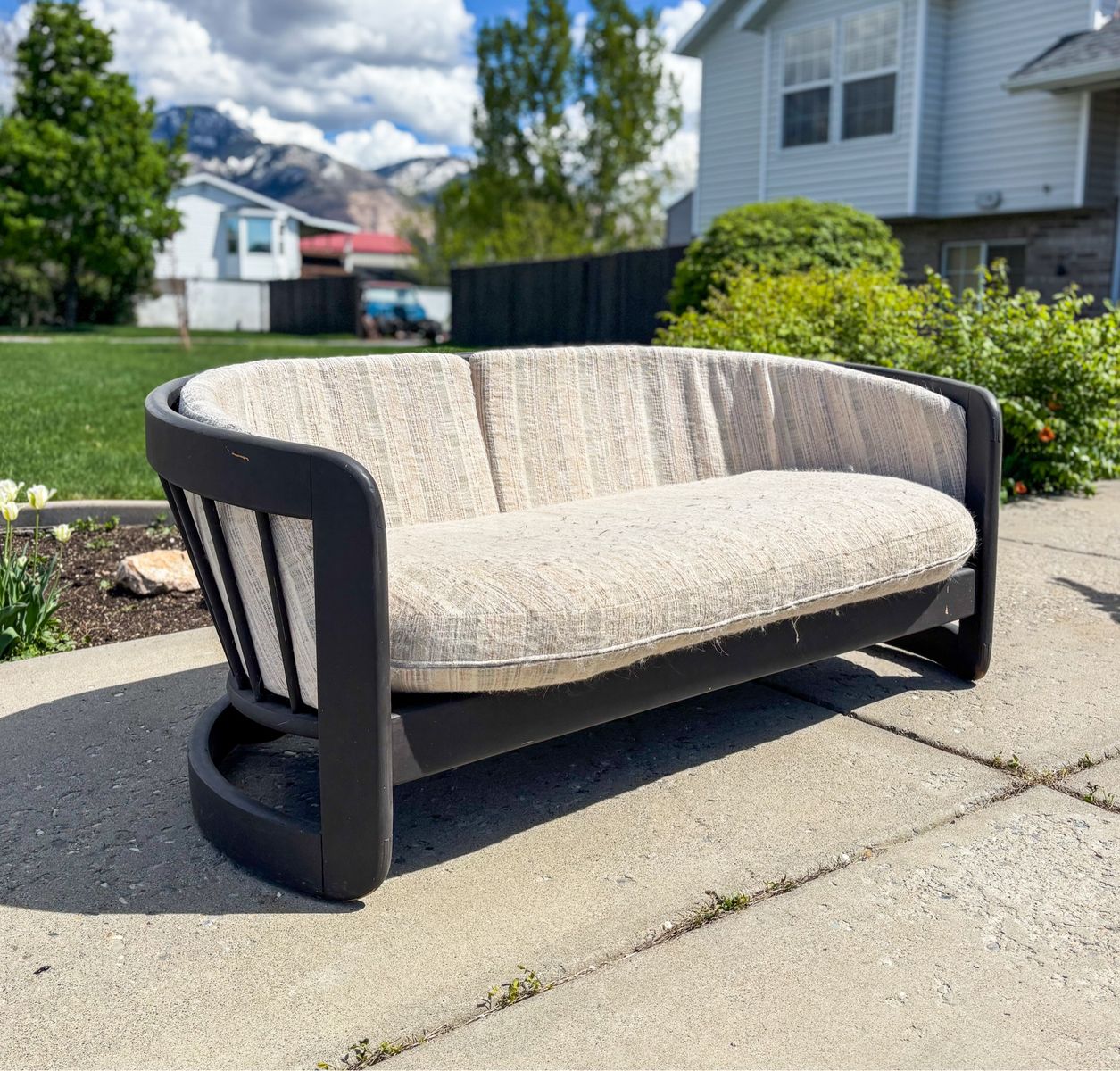 1980s HOWARD FURNITURE Oak Barrel Back Loveseat