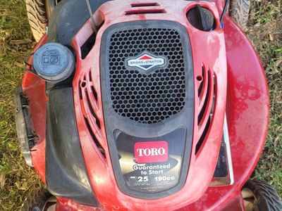 Toro Recycler 22" 190cc Briggs & Stratton Gas Self-Propelled Walk-Behind Lawn Mower