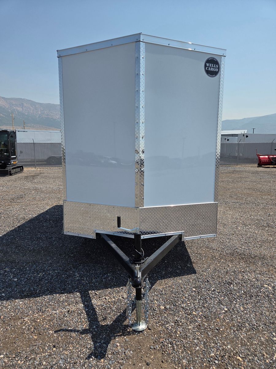 Main image 6