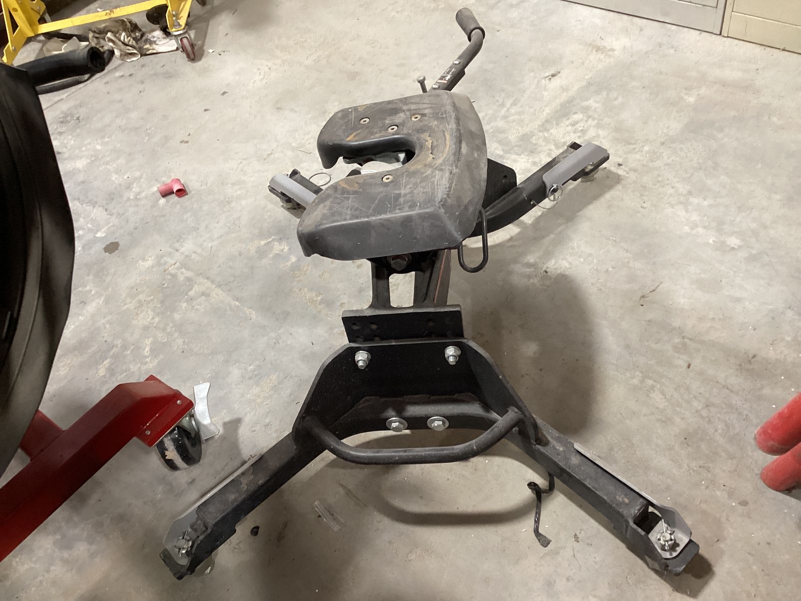 5 Th Wheel Hitch Atachment