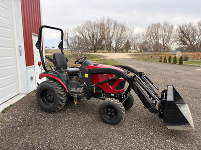 Yanmar SA324BI-L Tractor Loader
