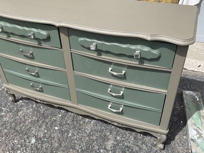 DRESSER 6 drawers