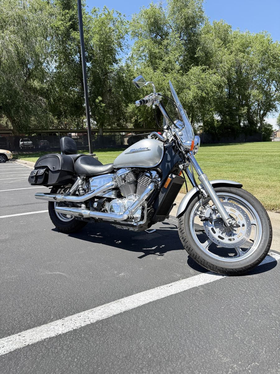 07 Honda Shadow VT1100C