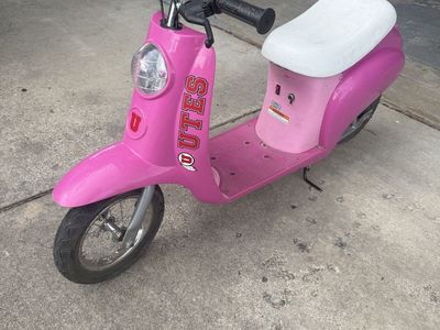 Razor Pocket Mod Miniature Electric Scooter Pink