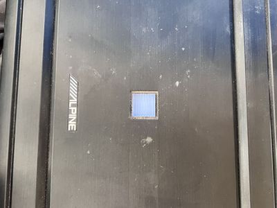 Amplifier Alpine MRV-V500