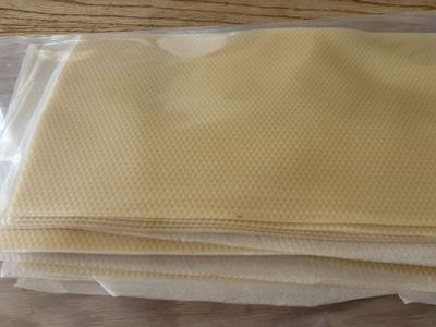 Natural Beeswax Honeycomb Sheets
