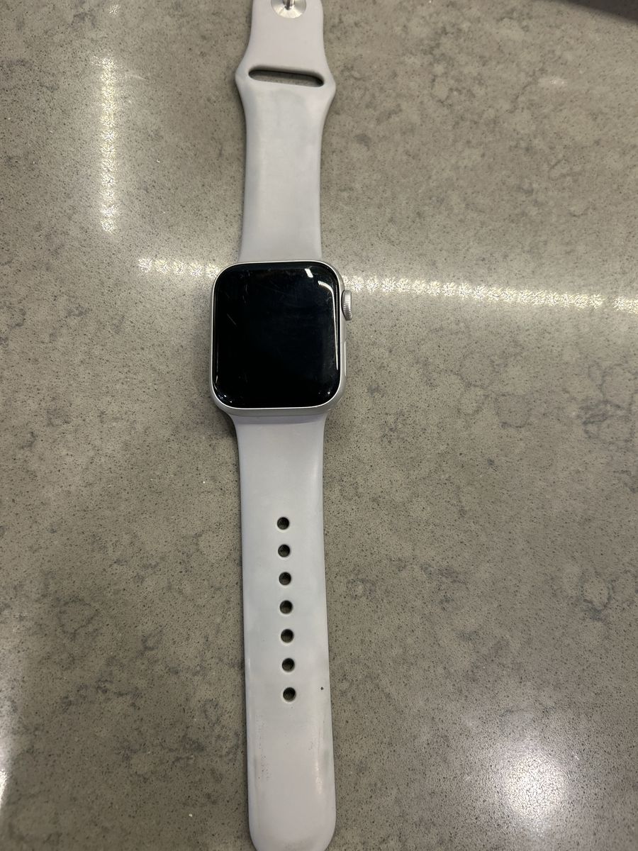 Apple Watch SE (2nd gen)