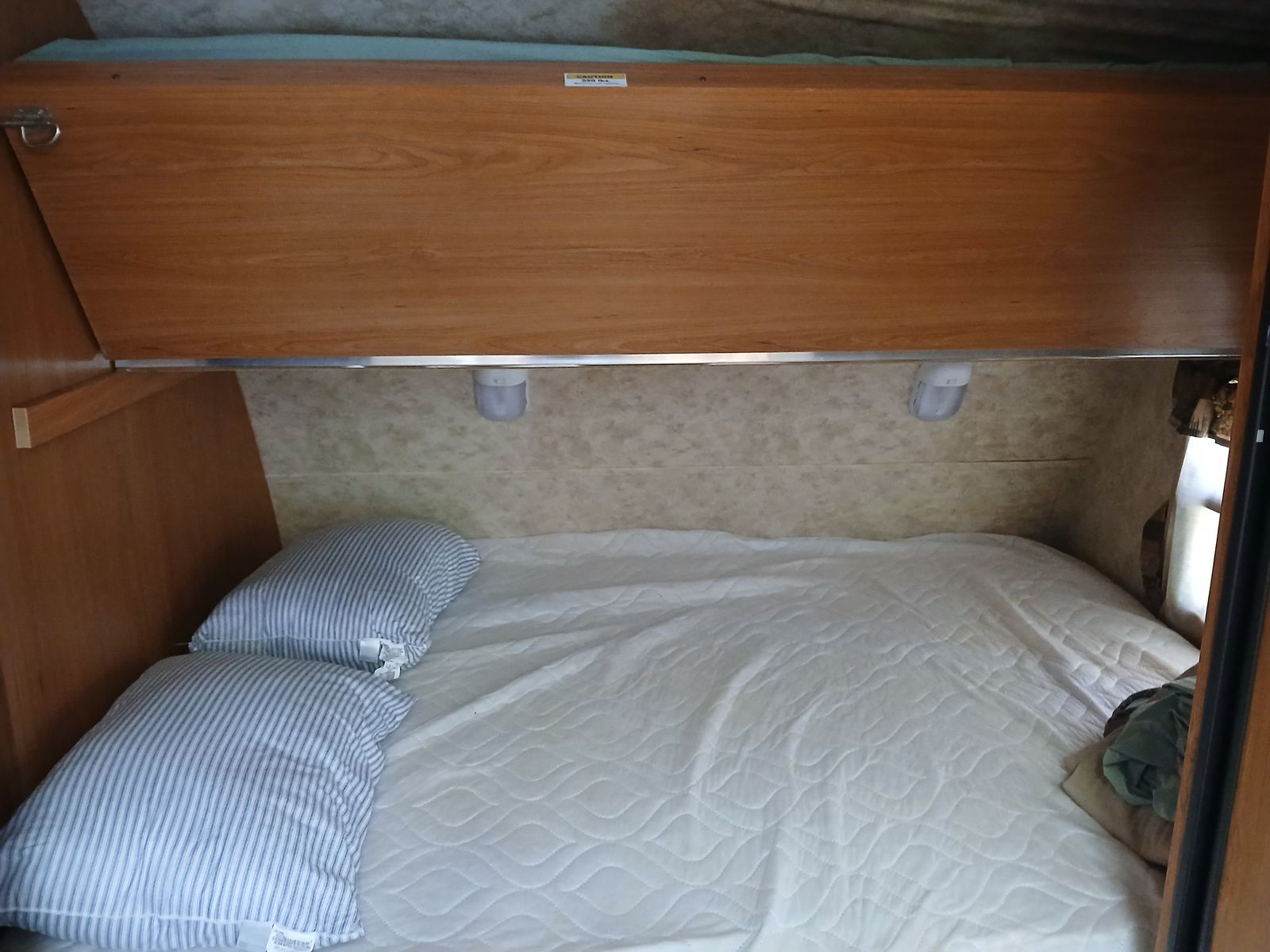 Main image 8
