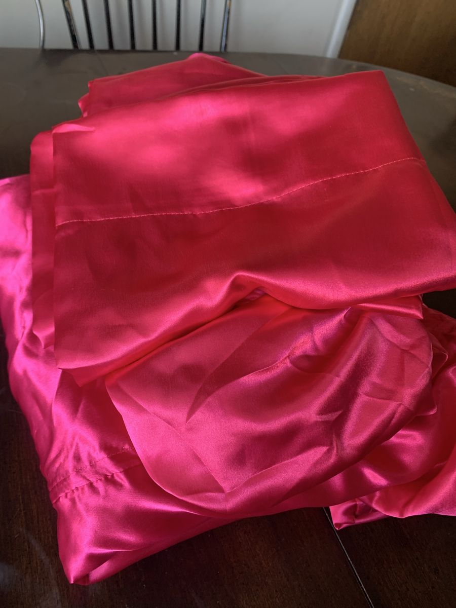 Pink  queen short sheet, pillow Case & Duvet Cove