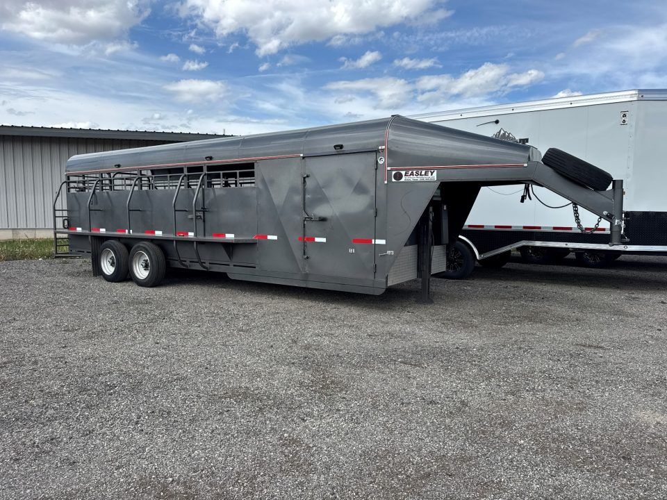 2024 Easley 24' Dual Door Combo