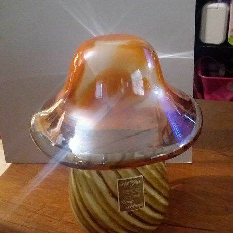 Art glass mushroom