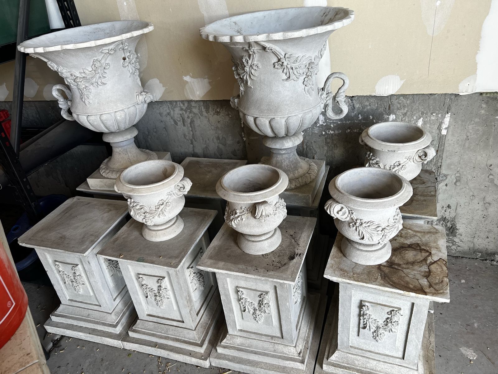 Main image 3
