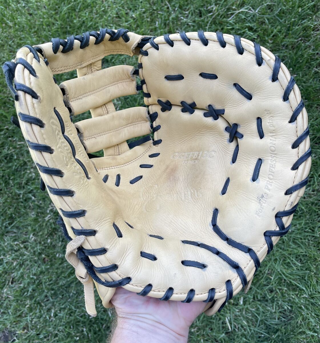 Rawlings 13 in. Baseball/Softball First Basemans Glove