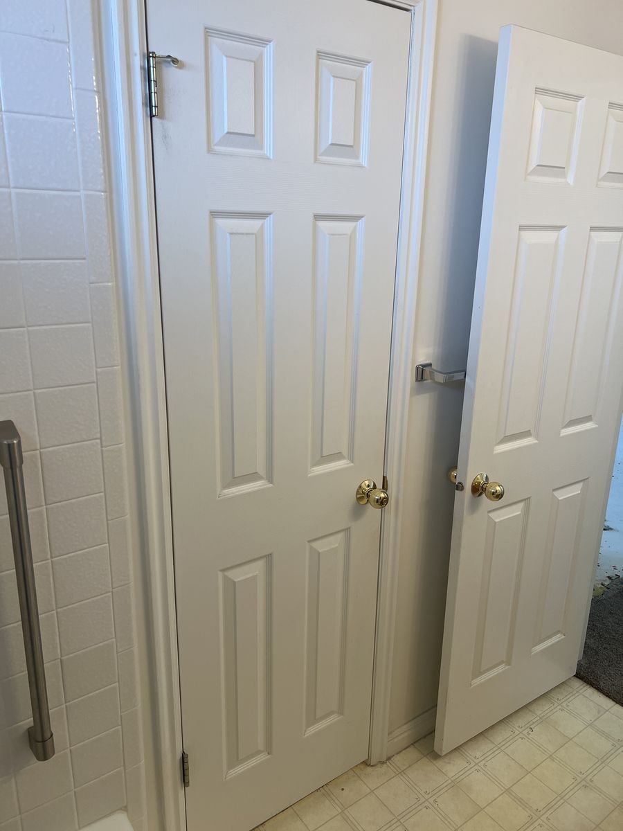 24" Door With Jam 6 Panel