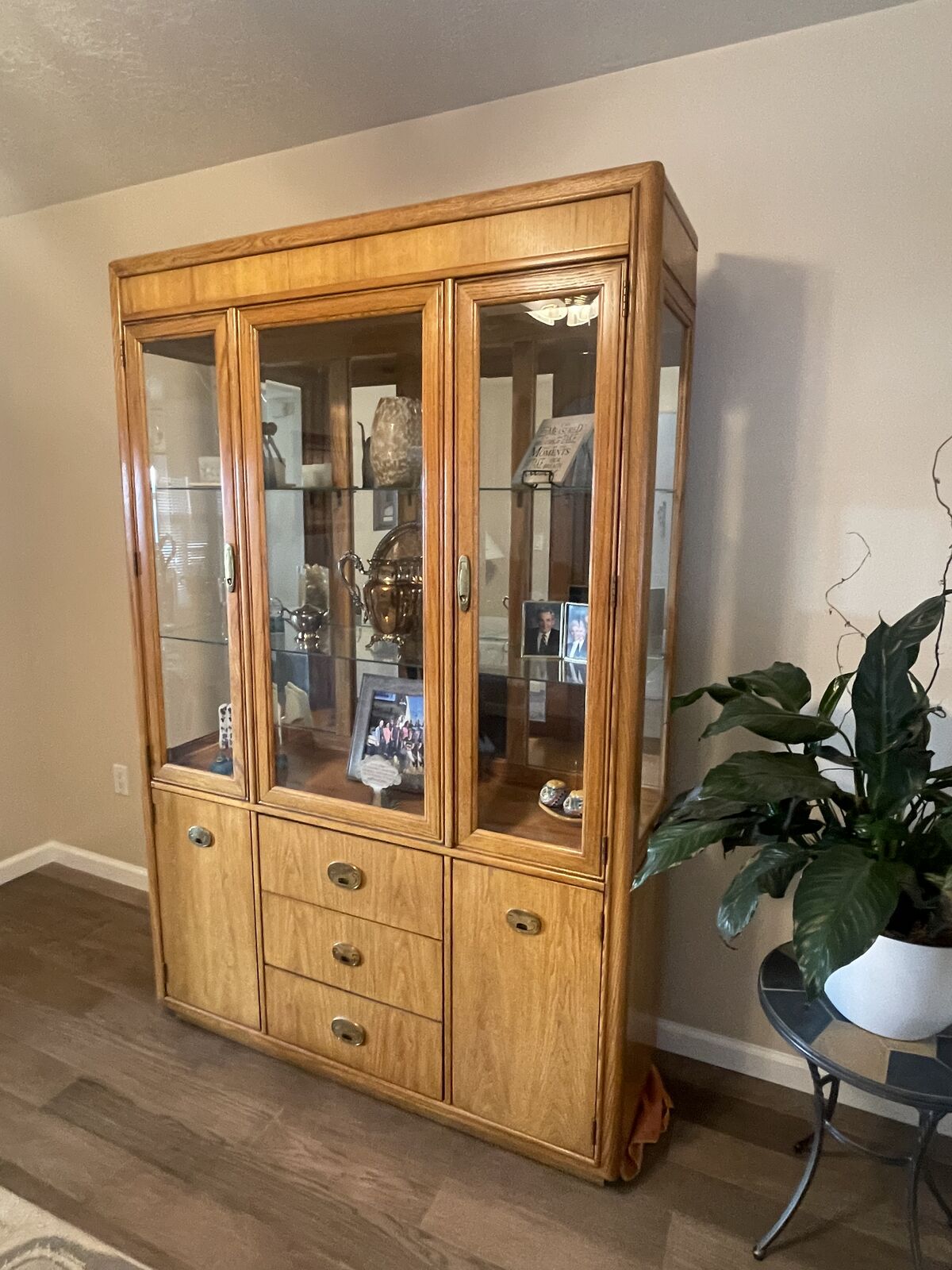 China cabinet