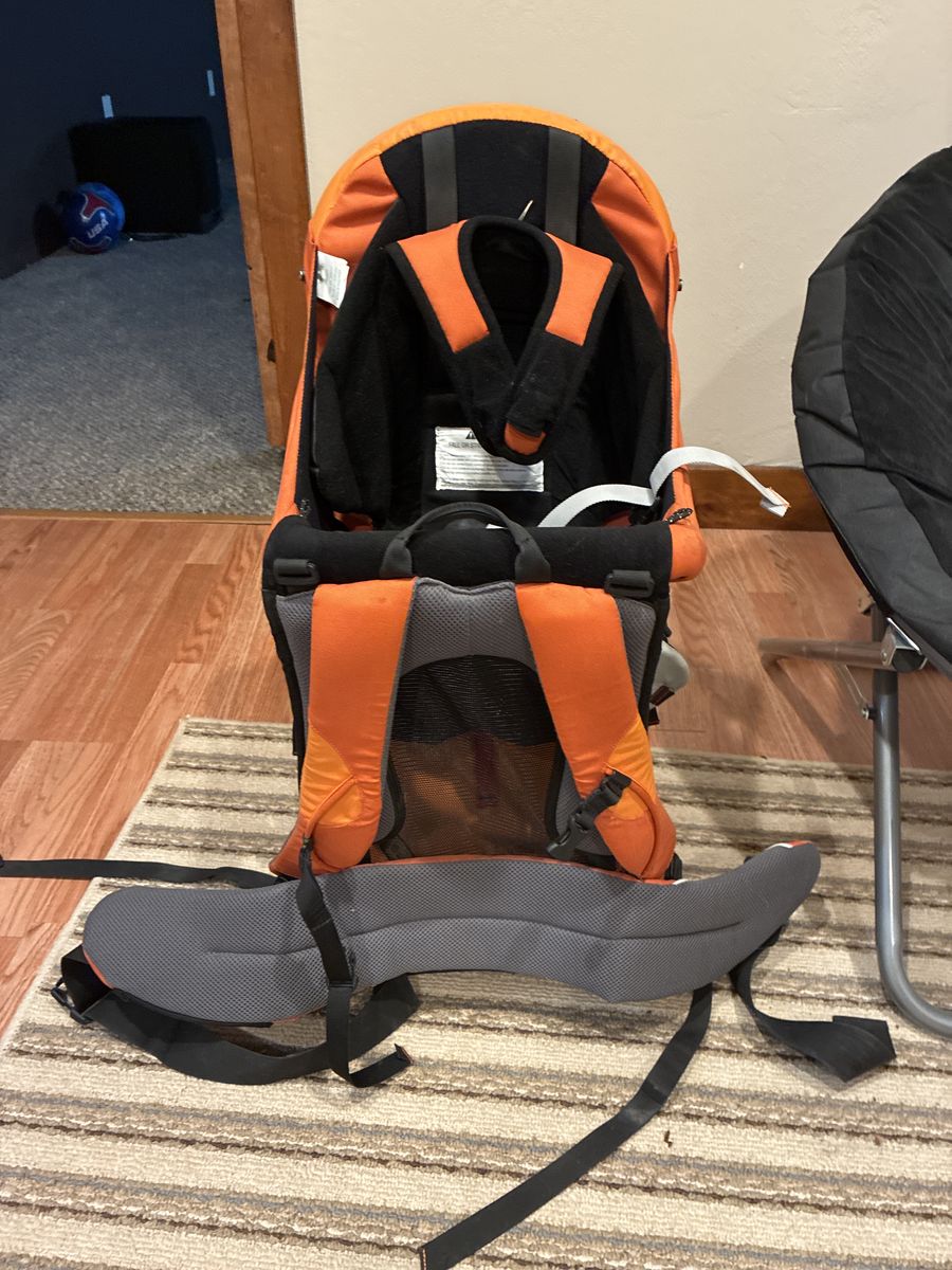 Kelty kids hiking bag