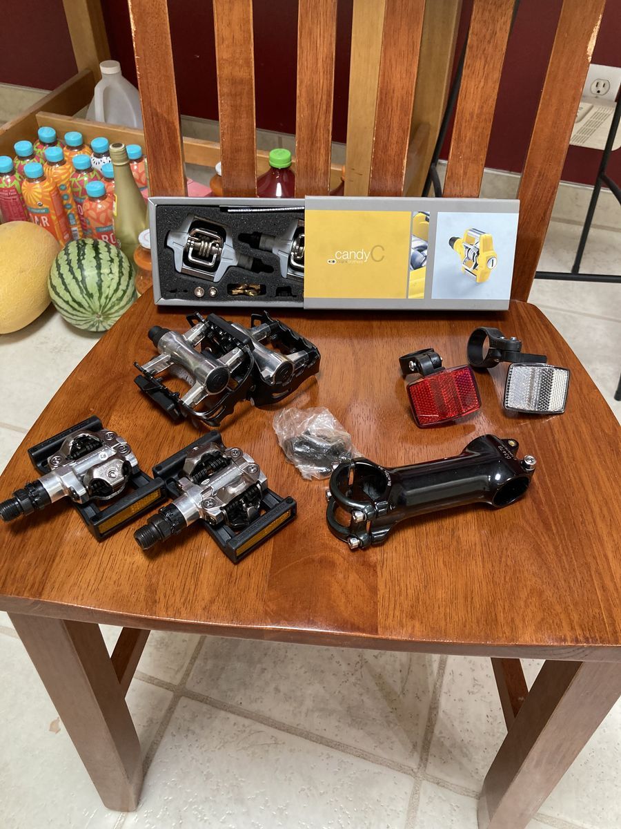 Crankbrothers Candy C Pedals, Shimano Clipless Pedals, Stem and Reflector Set