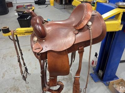 Action Co. Maker Western Saddle - Kinnet, TX - Brown Leather, Good Condition