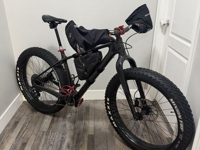 2022 Specialized Carbon Fatboy (Medium)