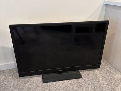 Insignia 50-inch LED TV - HDMI, USB, and RCA Inputs for versatile connectivity