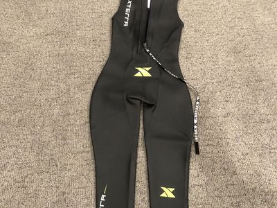 Xterra Wetsuit Volt Mens Small Sleeveless