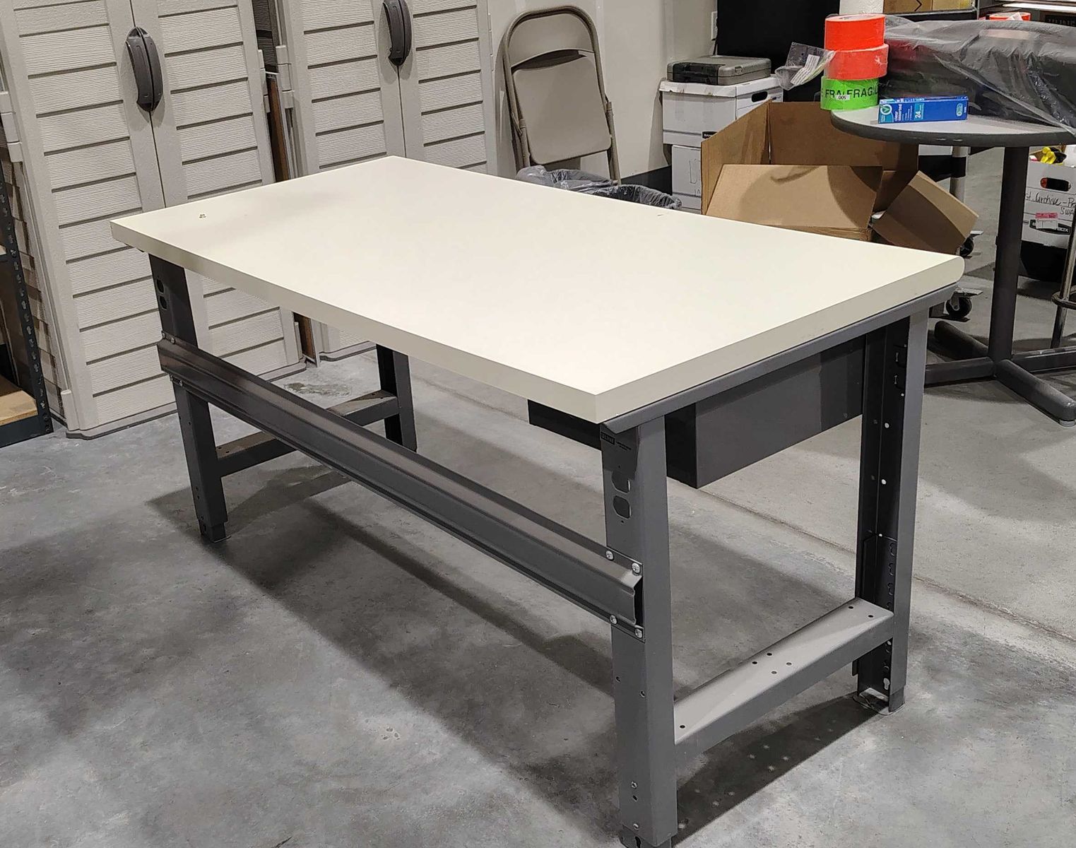 Anti-Static Work Bench