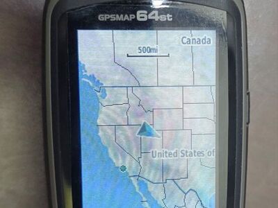 Garmin GPSMAP 64st GPS Handheld Hiking Navigator.