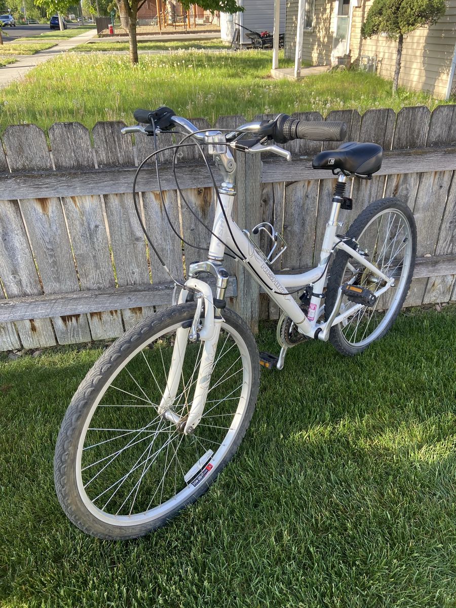 Nishiki Tamarack mountain bike