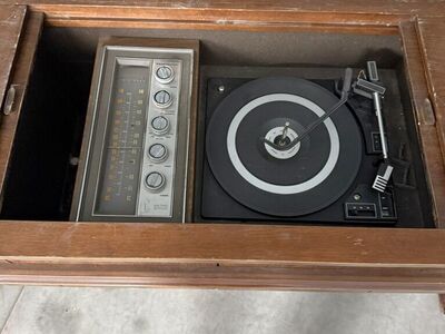 Vintage Record Player With Radio