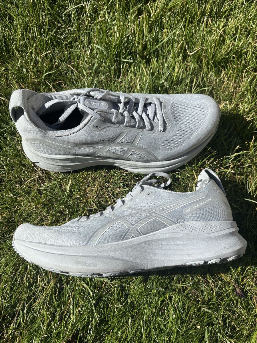 ASICS Kayano 32