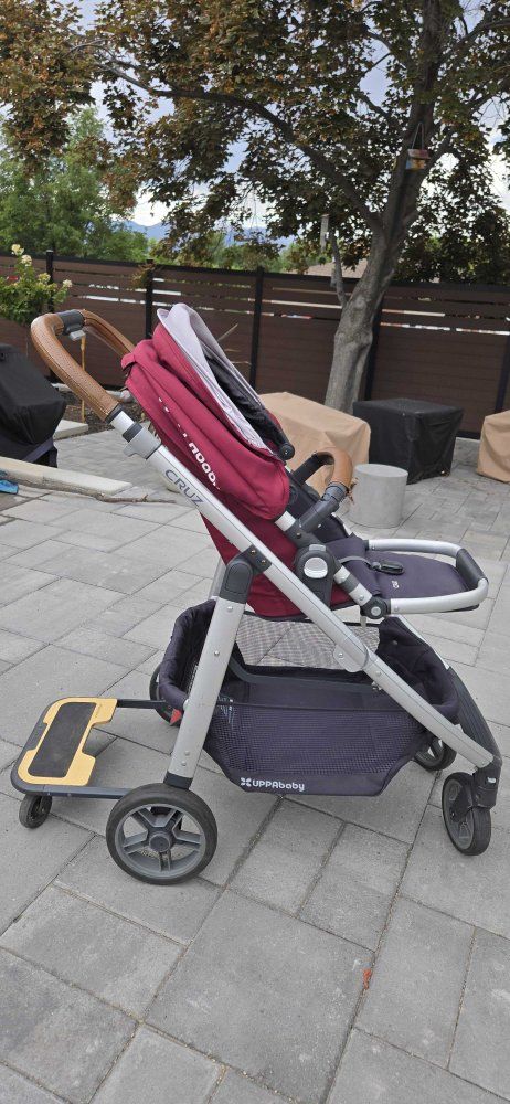 UPPAbaby Cruz Stroller in Red and Black with Glider Board