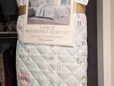 BRAND NEW WITH TAGS LENOX VILLAGE QUILT SET